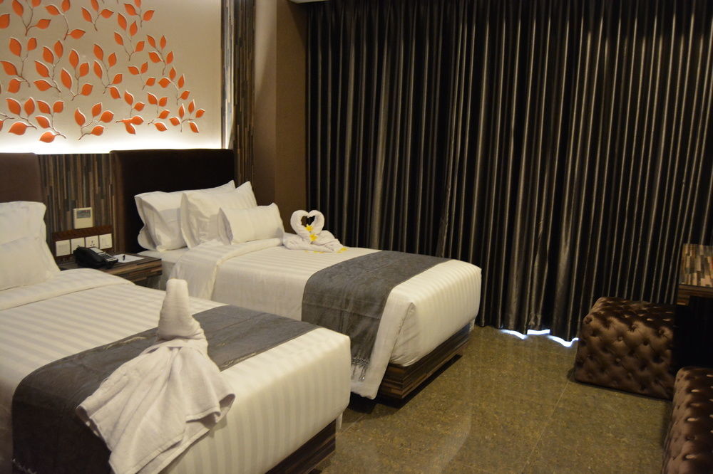 Kj Hotel Yogyakarta Exteriér fotografie