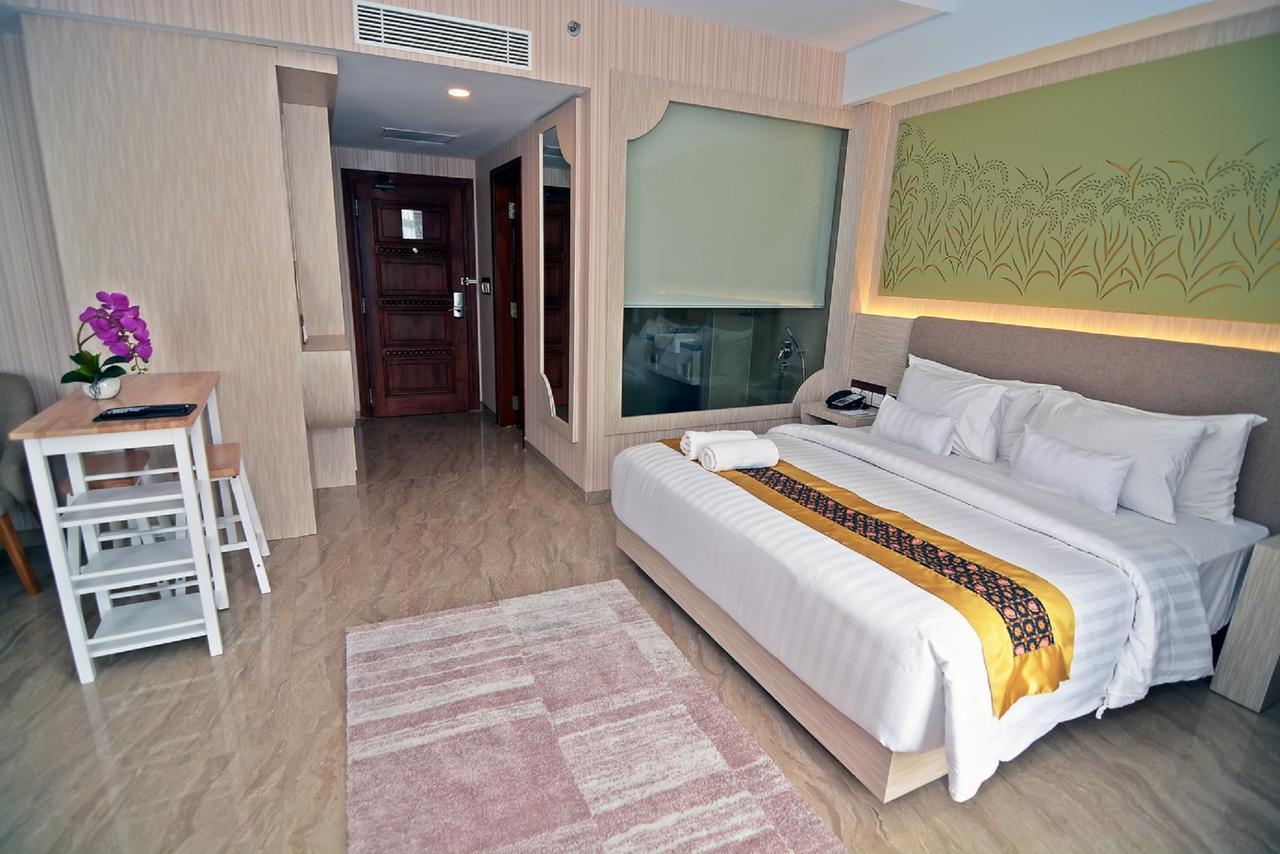 Kj Hotel Yogyakarta Exteriér fotografie